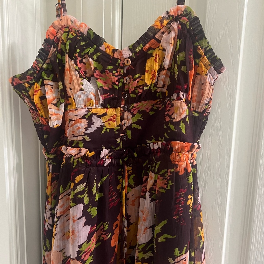 Perfect fall wedding guest dress